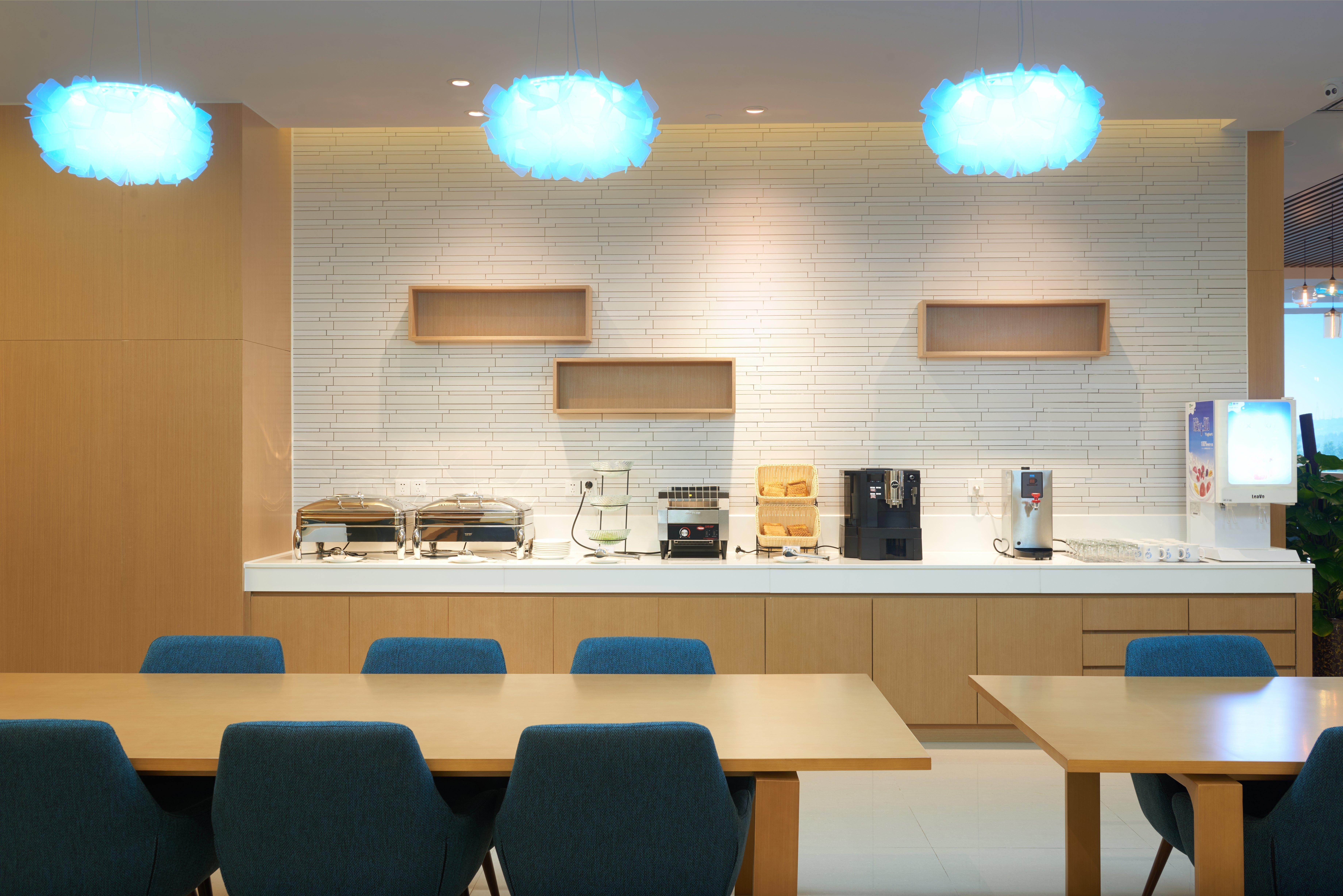 Holiday Inn Express Luoyang Yichuan By Ihg Extérieur photo