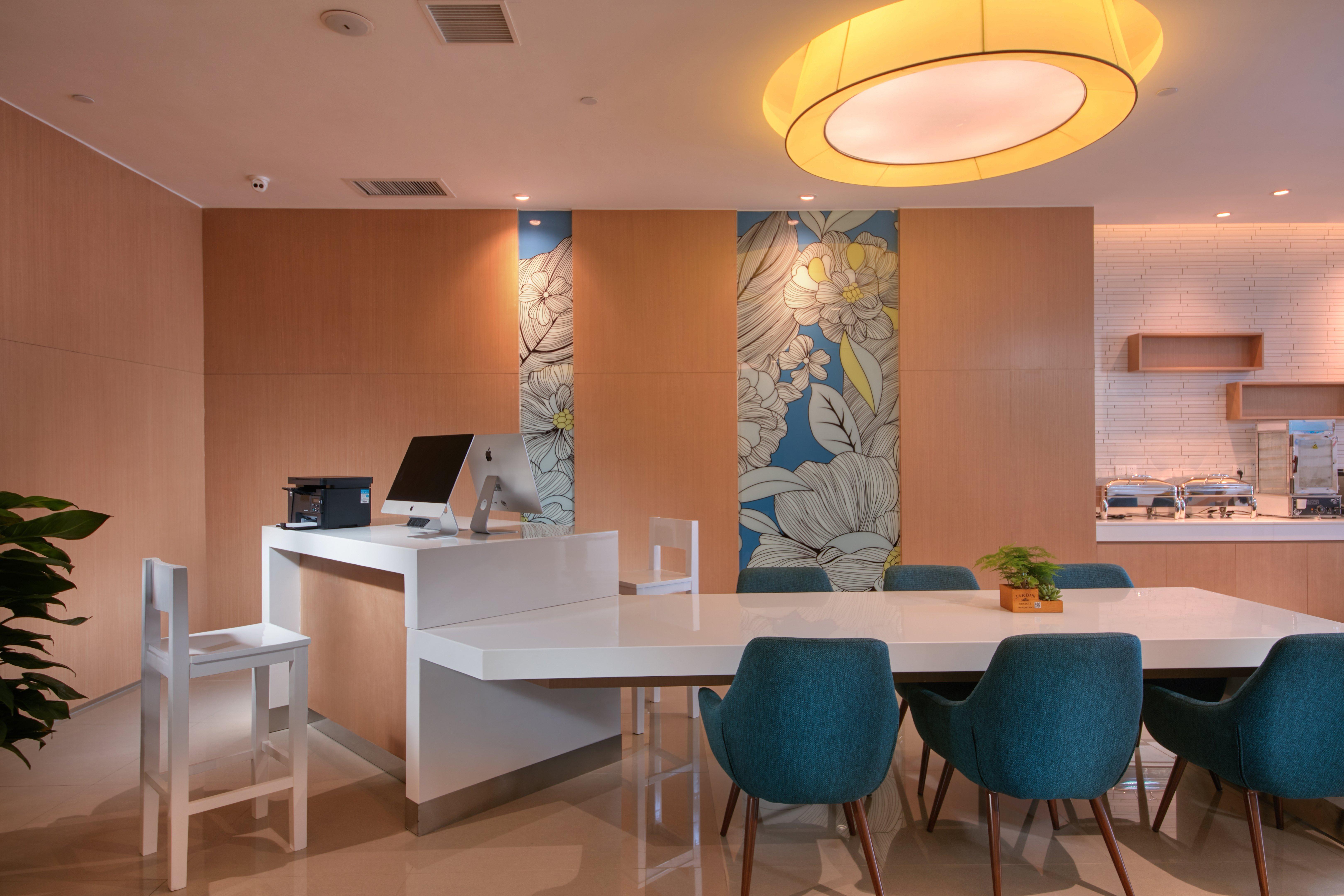 Holiday Inn Express Luoyang Yichuan By Ihg Extérieur photo