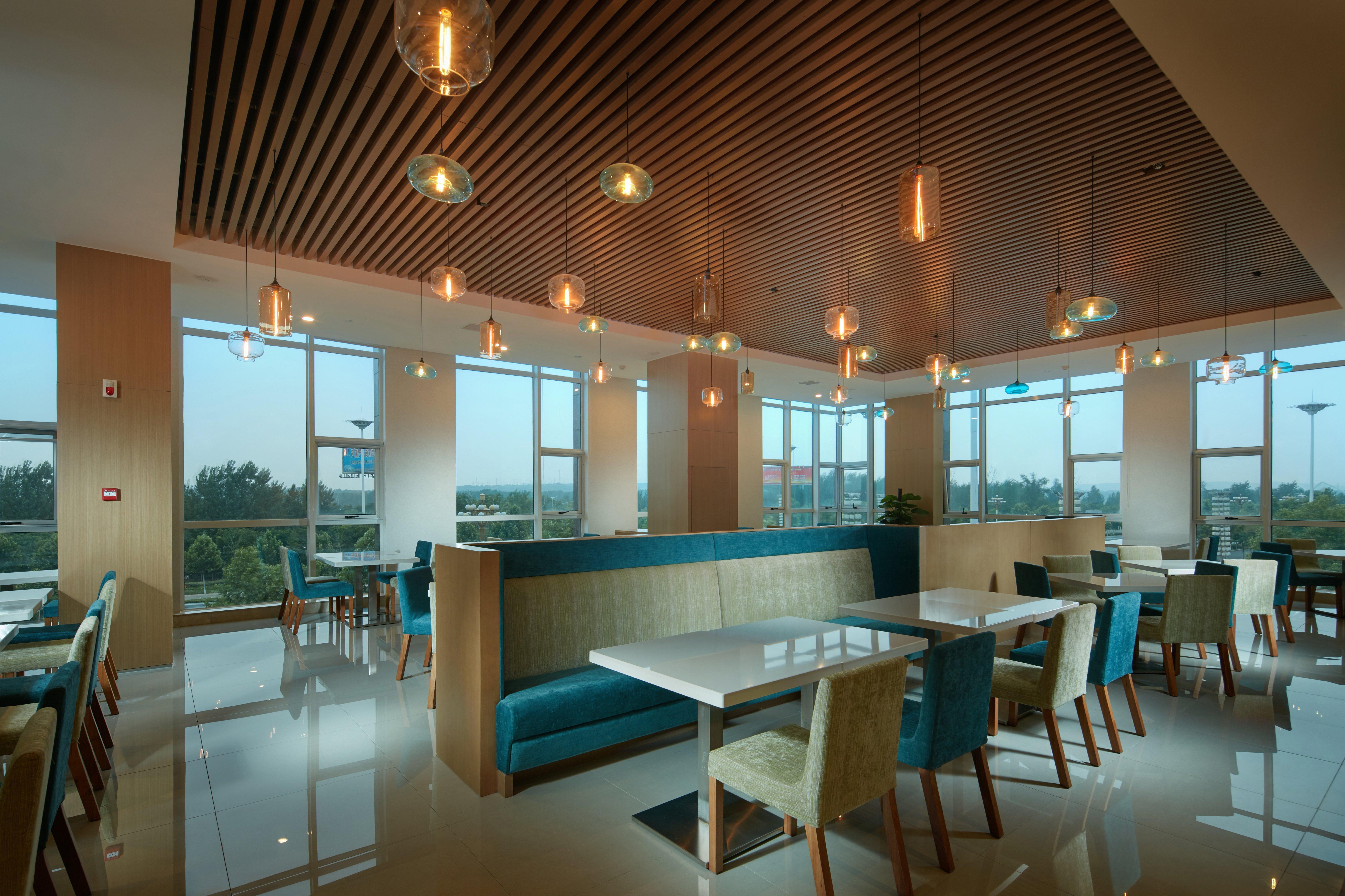 Holiday Inn Express Luoyang Yichuan By Ihg Extérieur photo