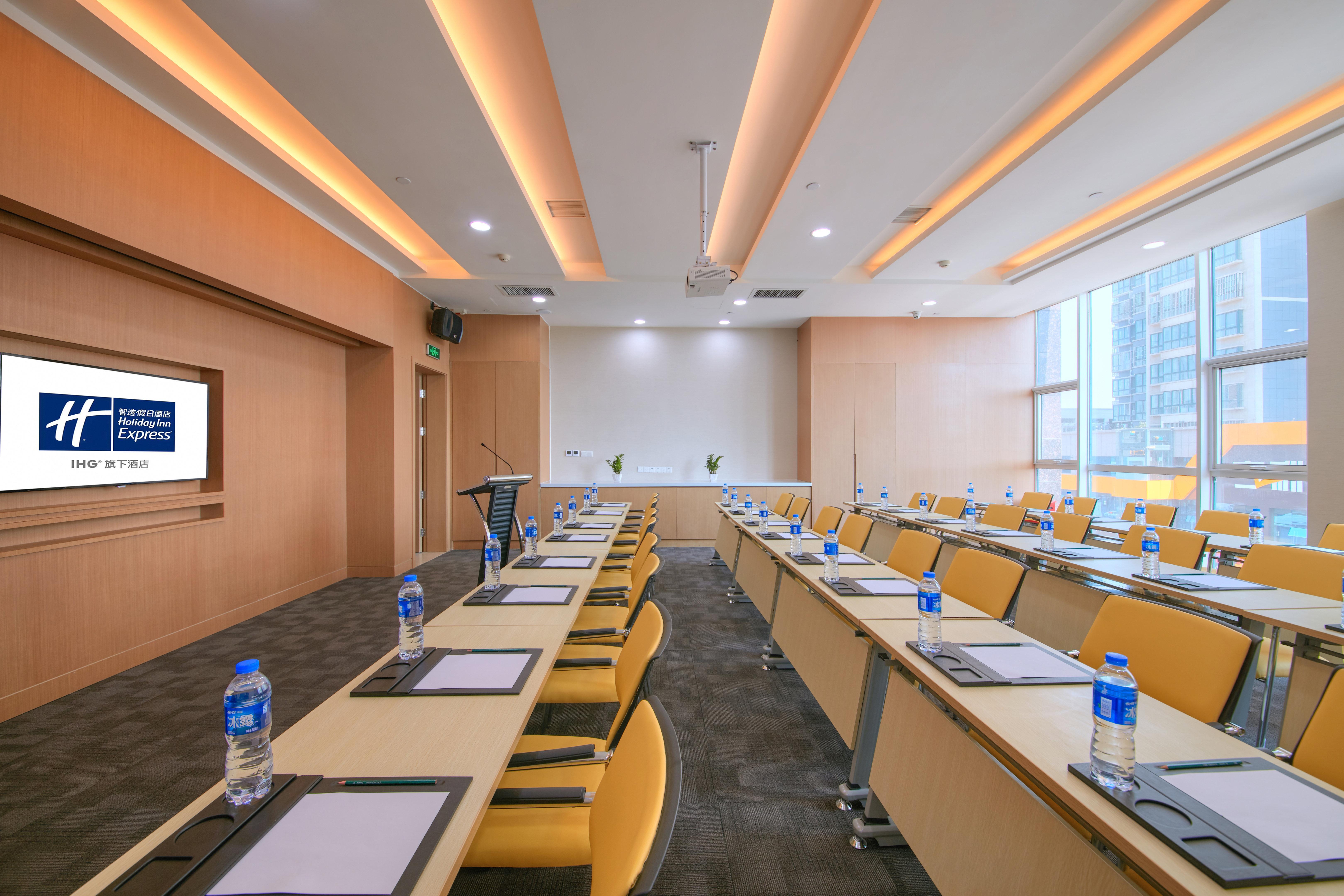 Holiday Inn Express Luoyang Yichuan By Ihg Extérieur photo